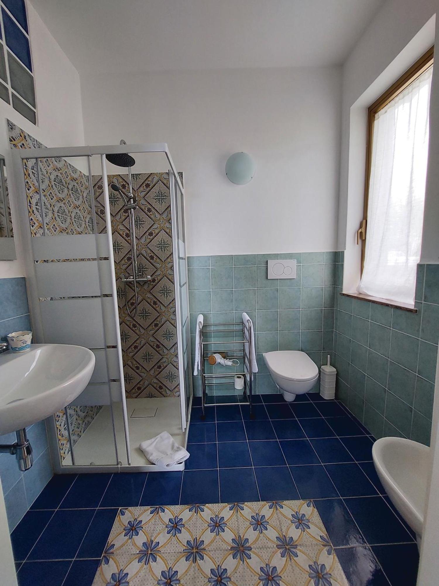 리파리 Casa Tra Cielo E Mare B&B 외부 사진